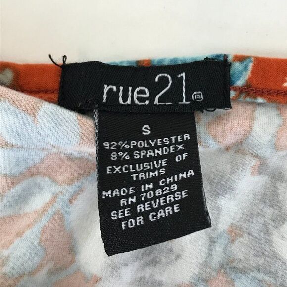 Rue21 Floral Cold Shoulder Top Size Small Orange Criss-Cross Stretch Knit Casual - Picture 8 of 9